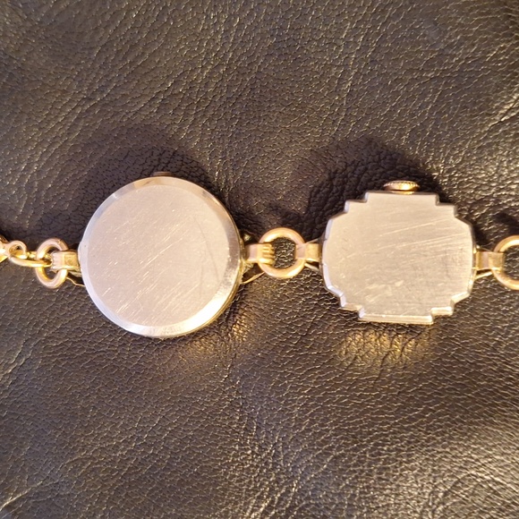 Elegant vintage timepiece watches recreated into a whimsical bracelet. - Picture 8 of 10